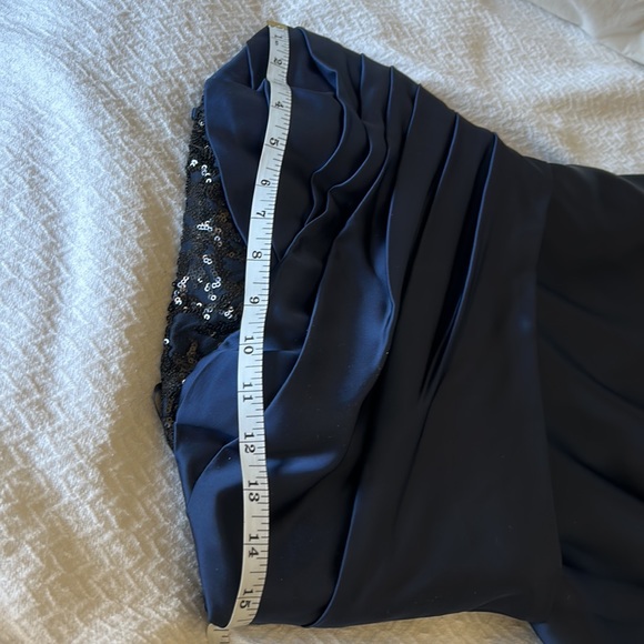 Lauren by Ralph Lauren Evening gown or Prom Dress Size 2 NWT - Picture 9 of 12